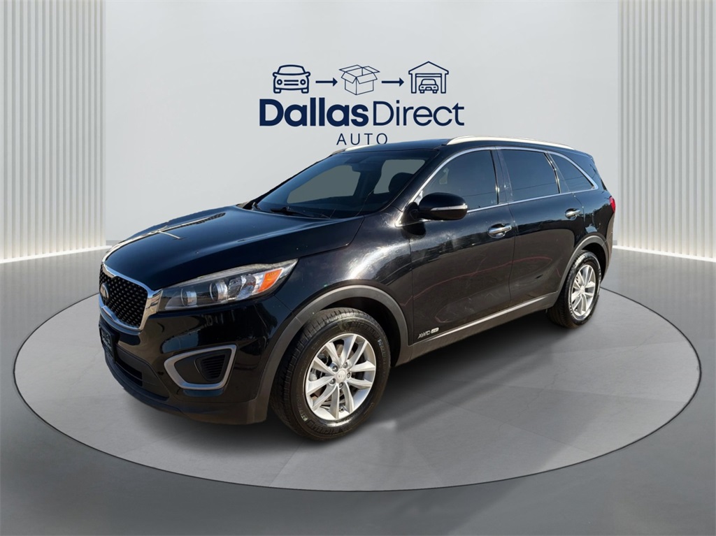2017 Kia Sorento LX photo 2