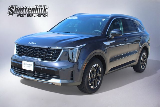 2025 Kia Sorento S's photo