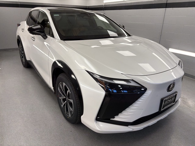 2023 Lexus RZ 450e Premium photo 3