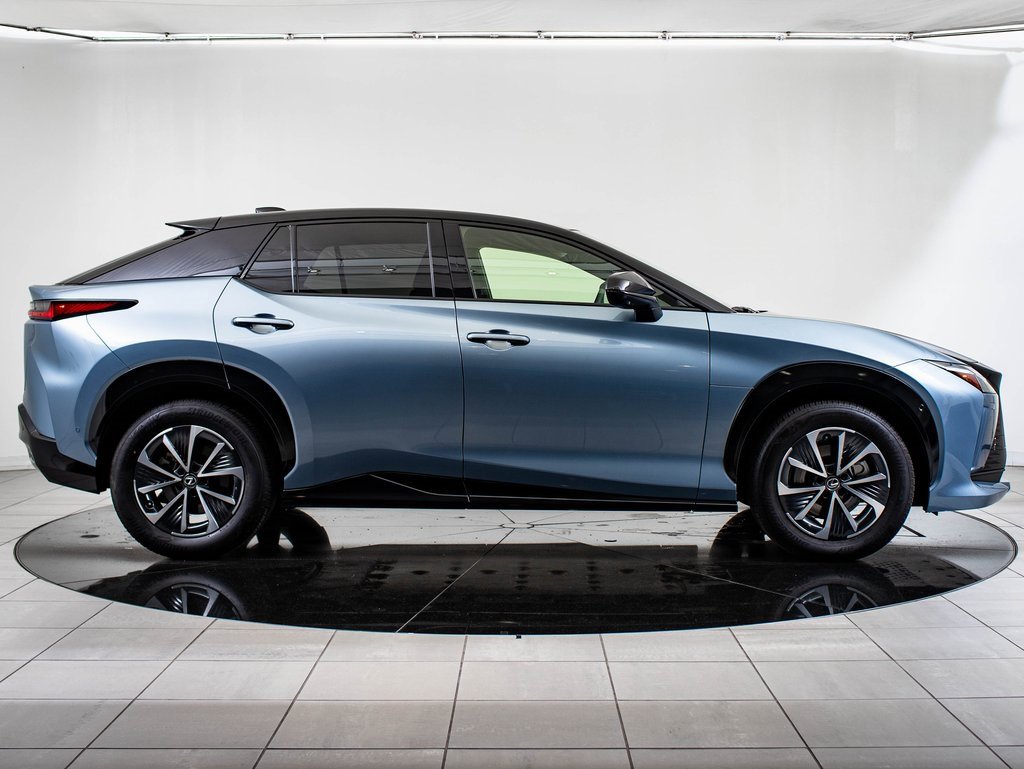 2023 Lexus RZ 450e Premium photo 6