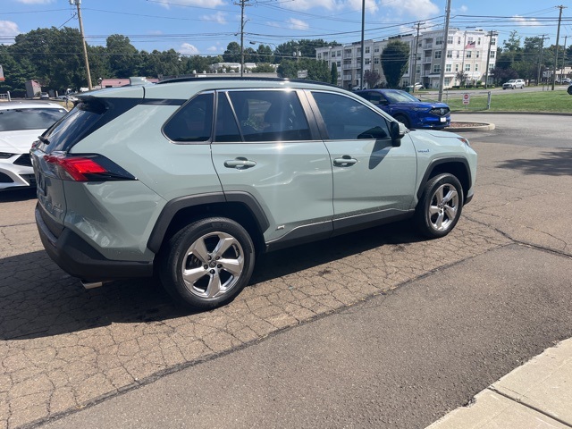 2021 Toyota RAV4 Hybrid XLE Premium photo 16