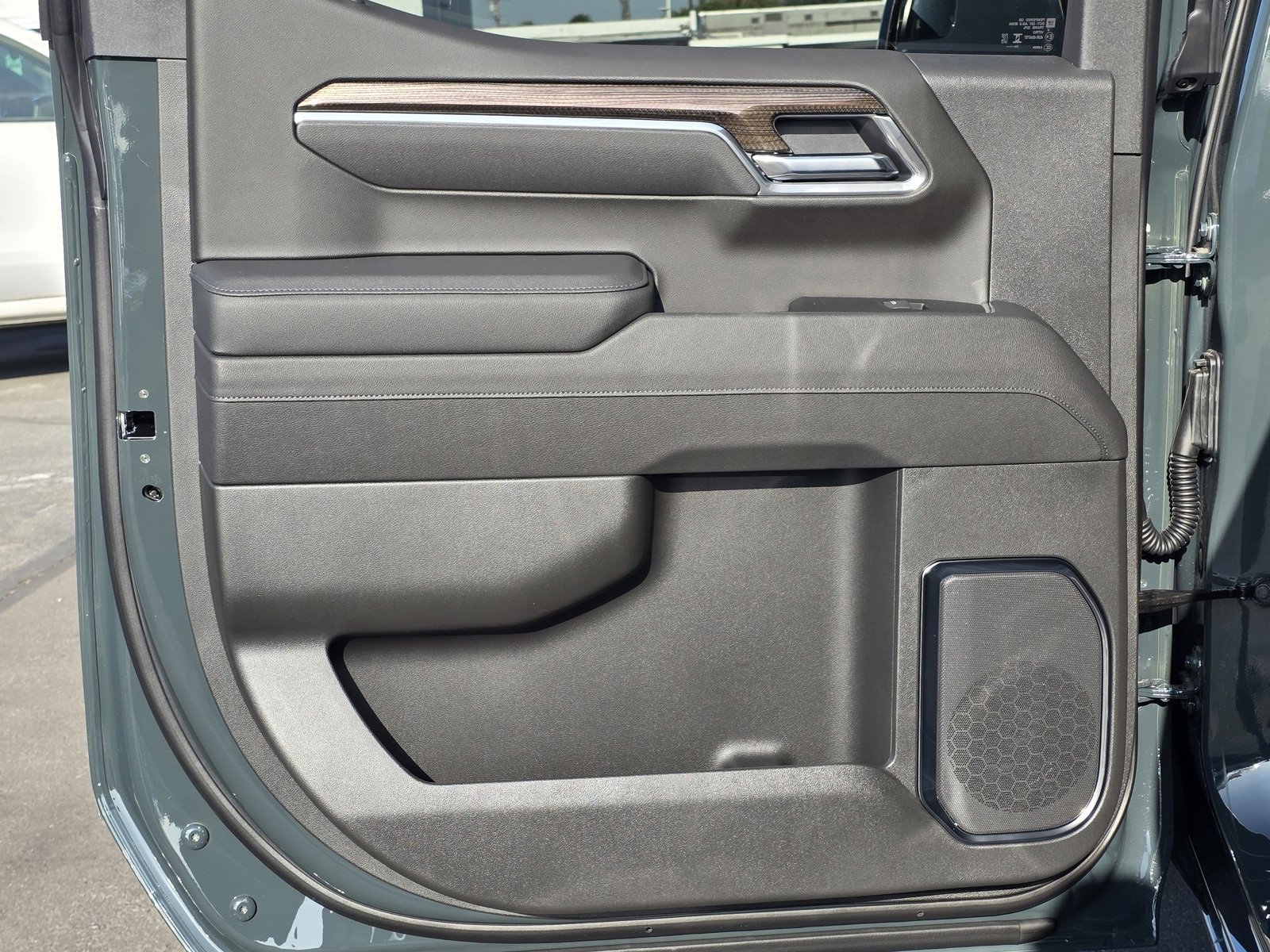 2025 Chevrolet Silverado 1500 LT photo 14