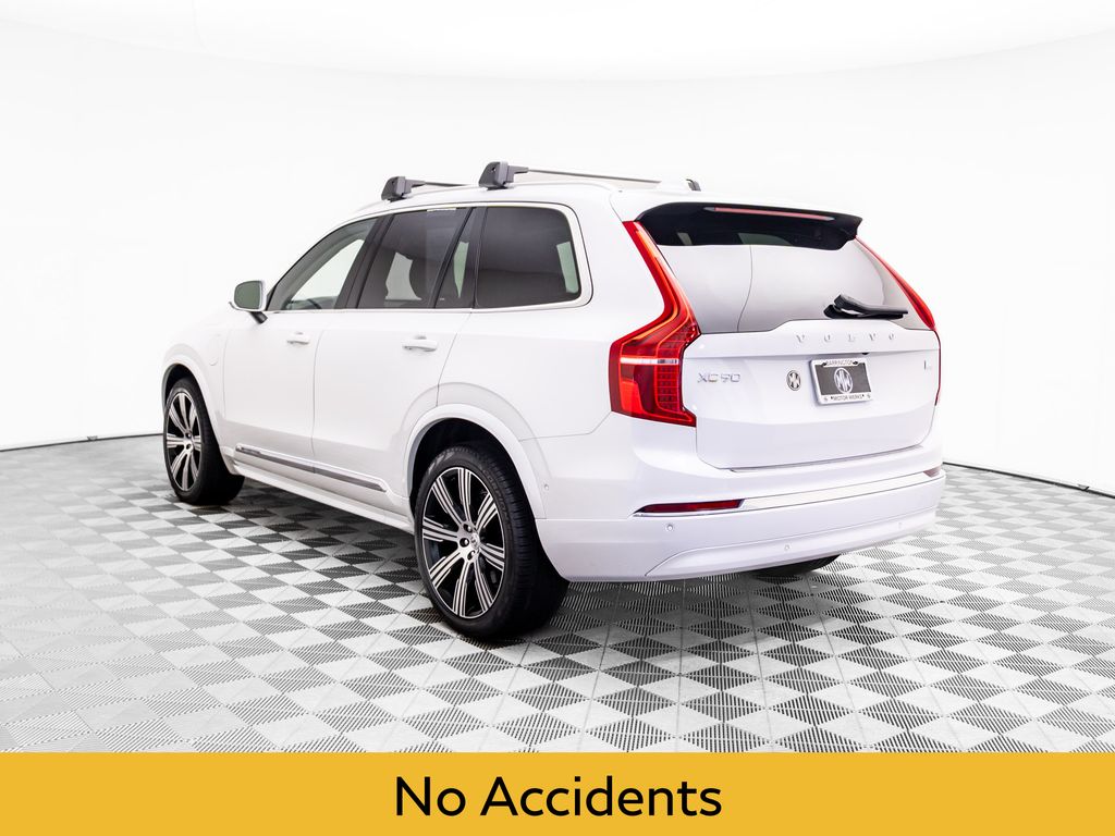 2024 Volvo XC90 Recharge T8 Plus photo 2