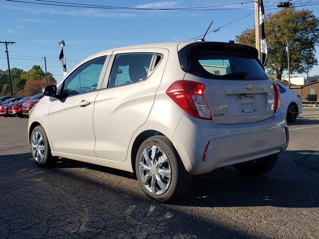 2018 Chevrolet Spark LS photo 3