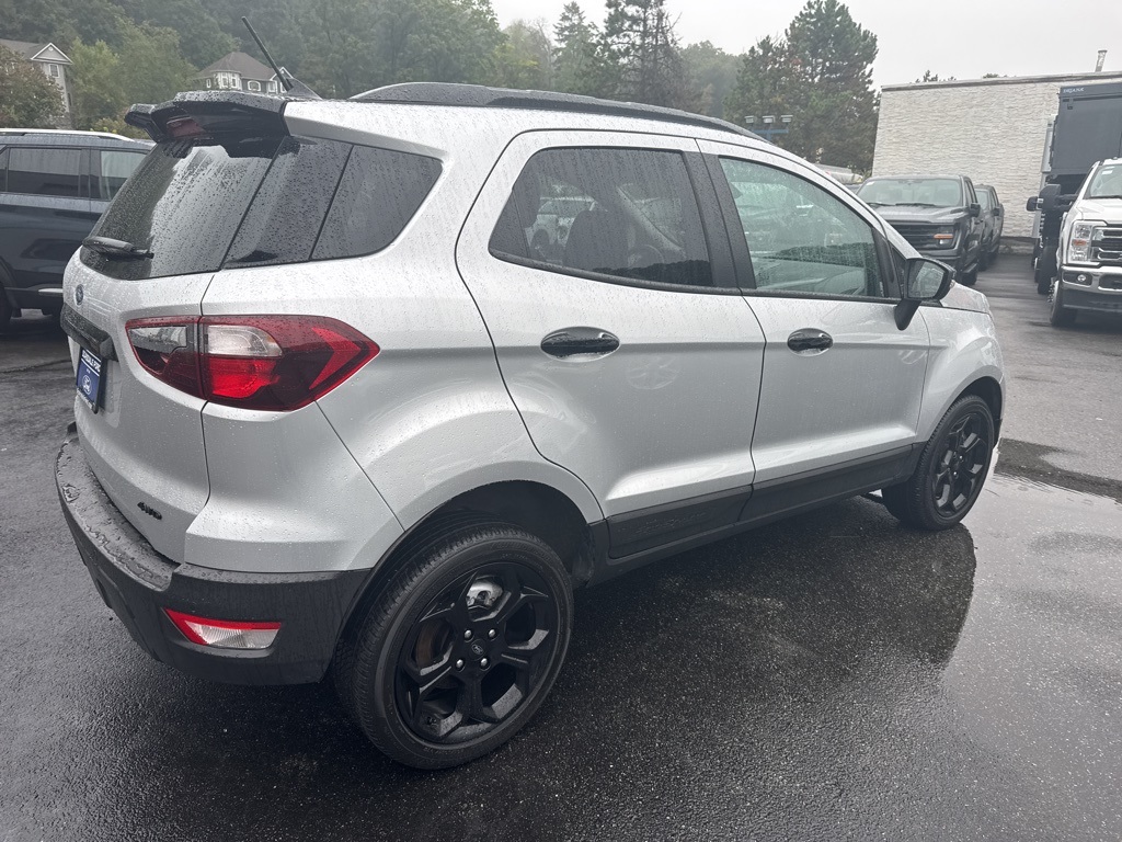 2022 Ford EcoSport SES photo 5