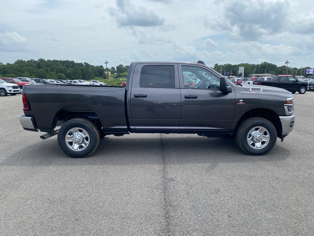 2025 Ram 2500 Tradesman photo 4