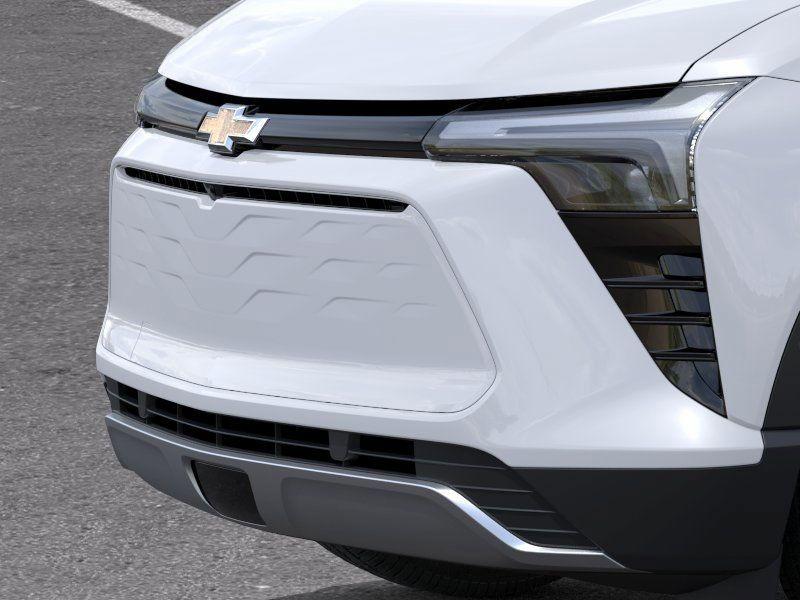2025 Chevrolet Blazer EV photo 13