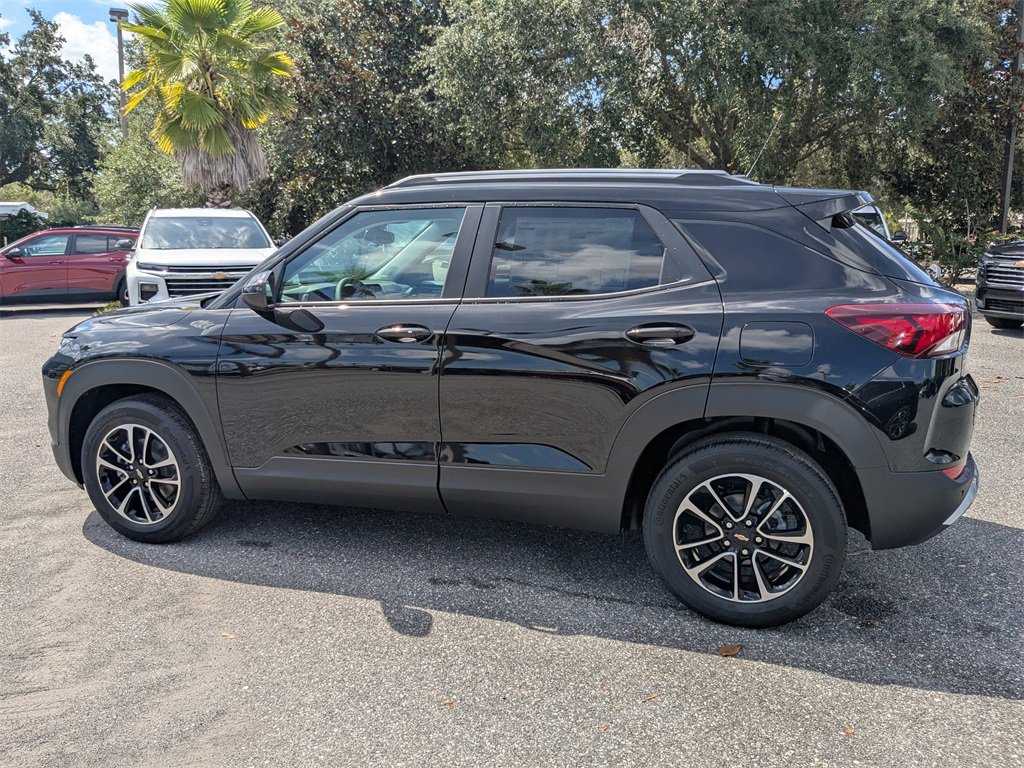 2026 Chevrolet Trailblazer LT photo 4