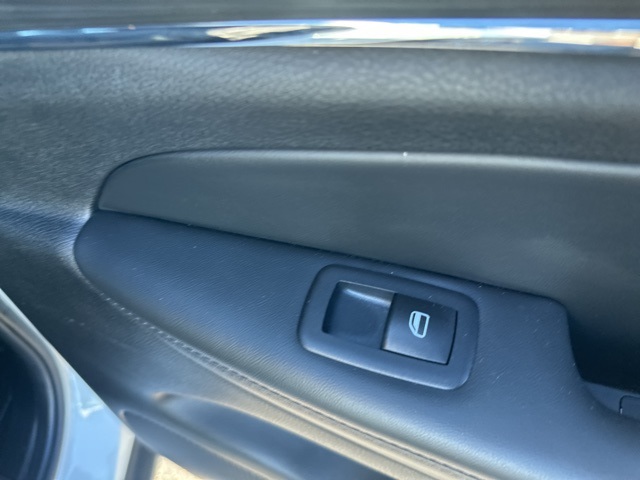2021 Jeep Grand Cherokee Limited photo 21