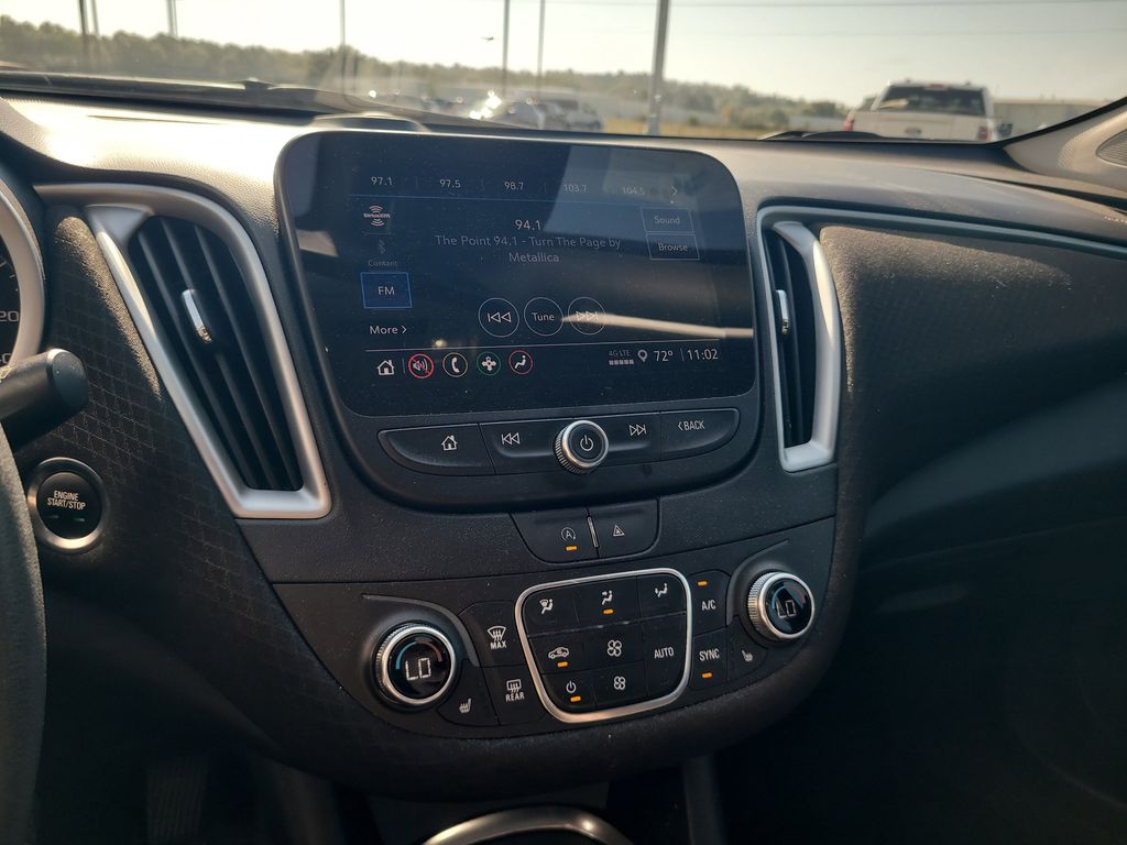 2024 Chevrolet Malibu 1LT photo 17