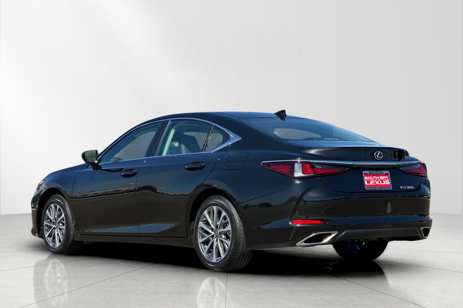 2025 Lexus ES 350 photo 3