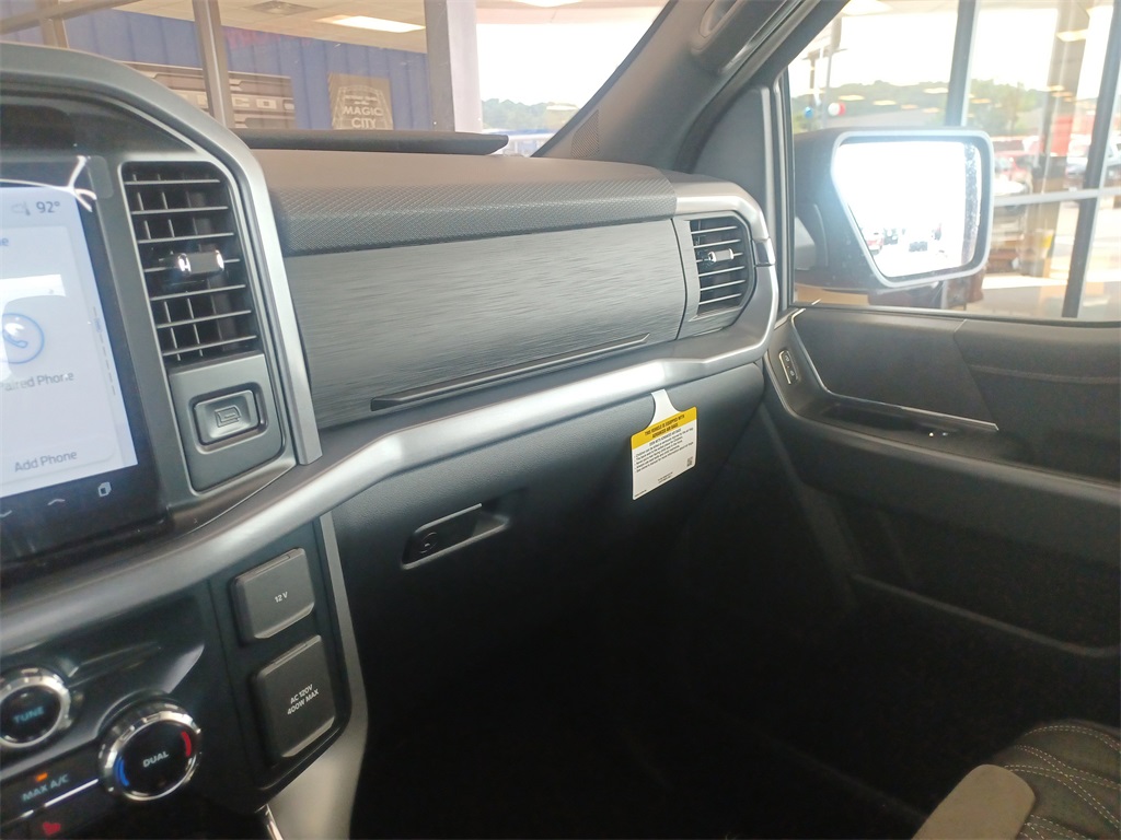 2025 Ford F-150 XLT photo 31