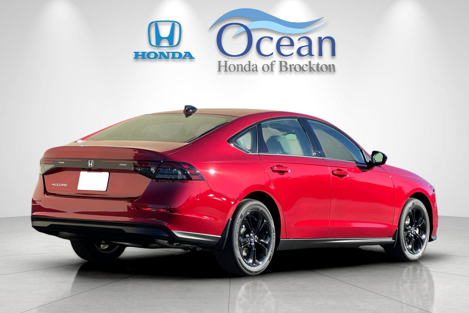 2025 Honda Accord SE photo 4