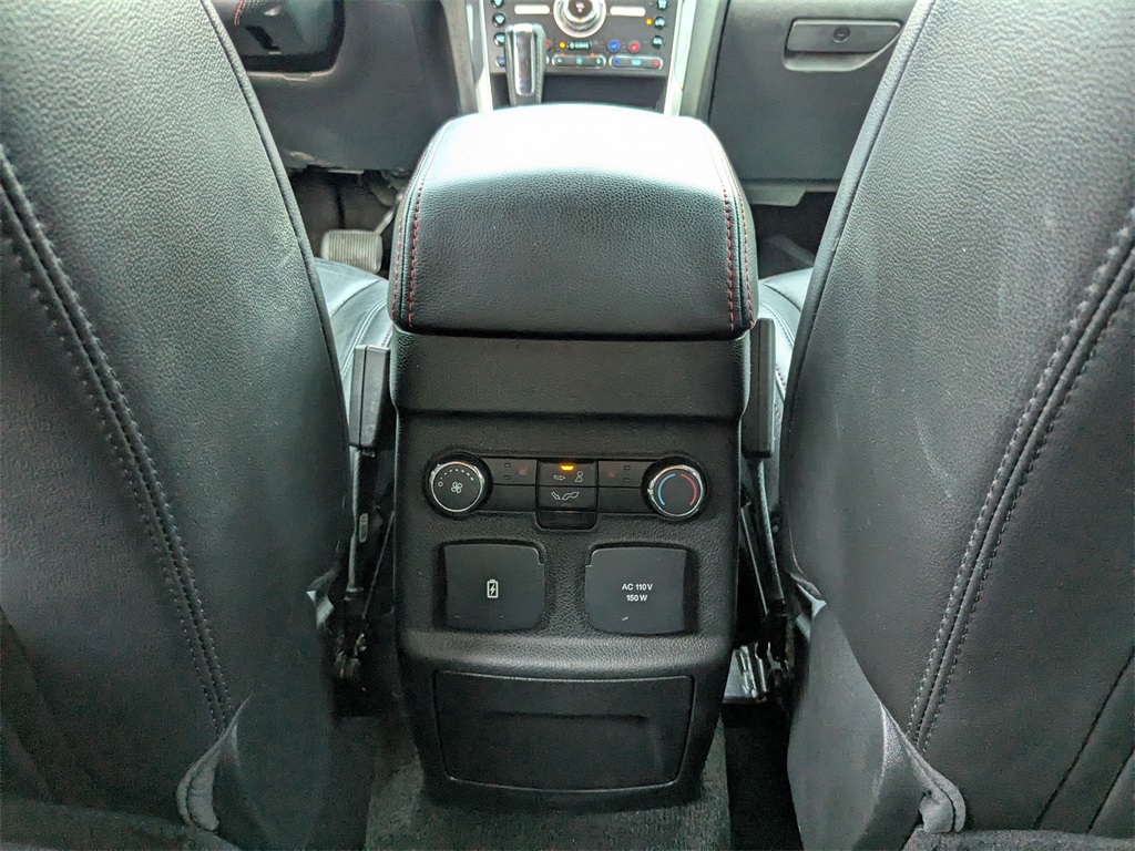2018 Ford Explorer Sport photo 13