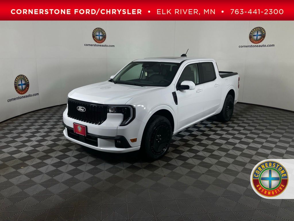 2025 Ford Maverick Lobo's photo