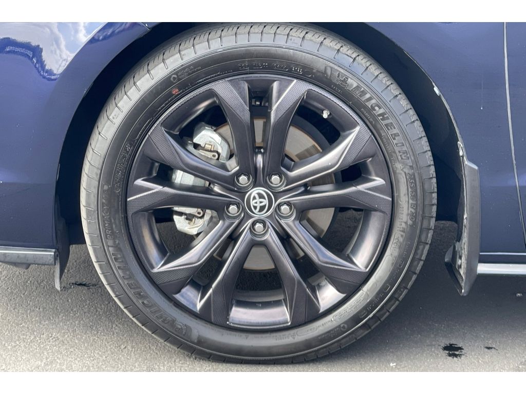 2022 Toyota Sienna XSE photo 37