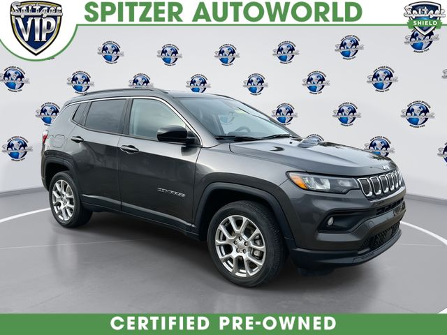 2022 Jeep Compass Latitude Lux's photo