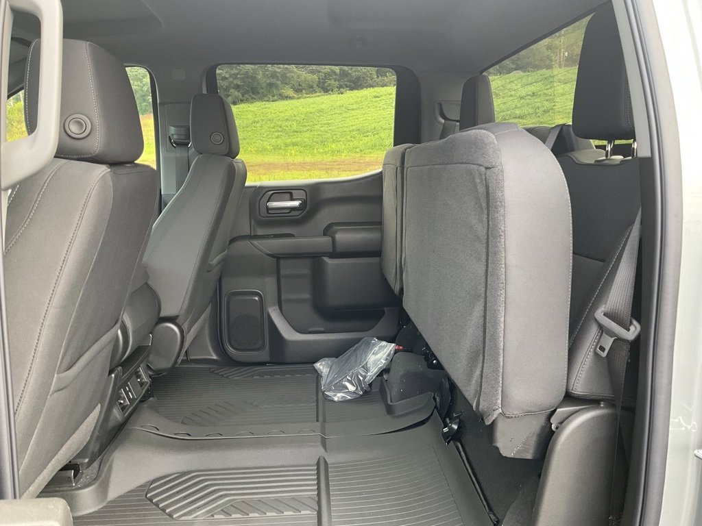 2026 Chevrolet Silverado 1500 Custom Trail Boss photo 13