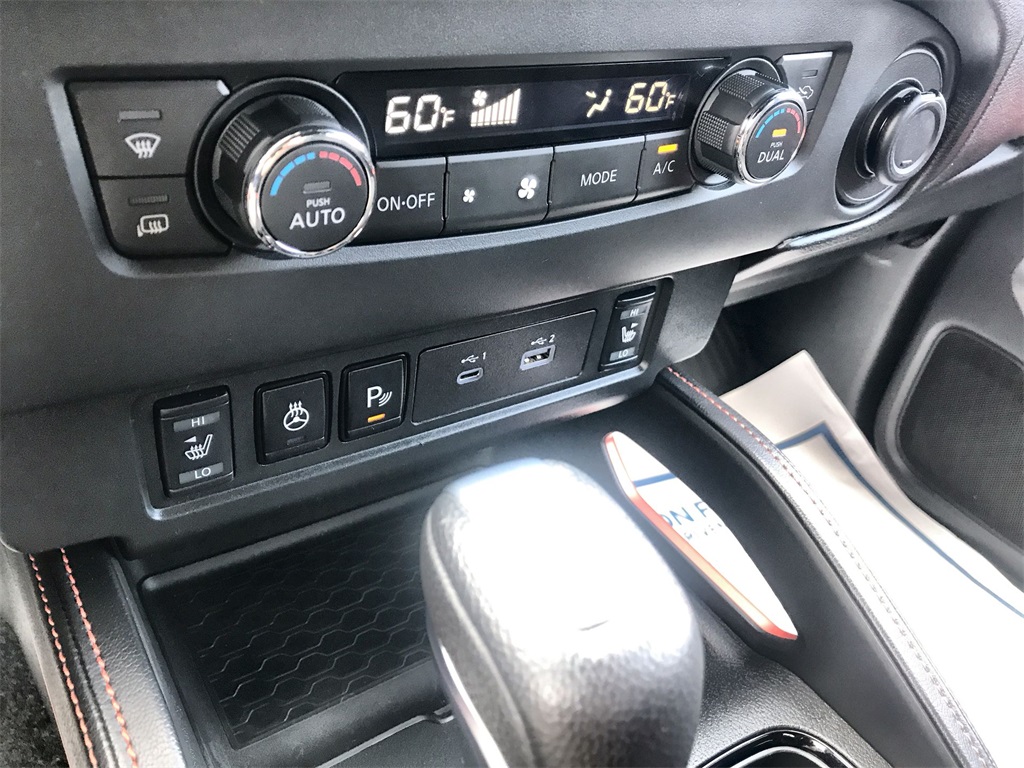 2023 Nissan Frontier PRO-4X photo 17