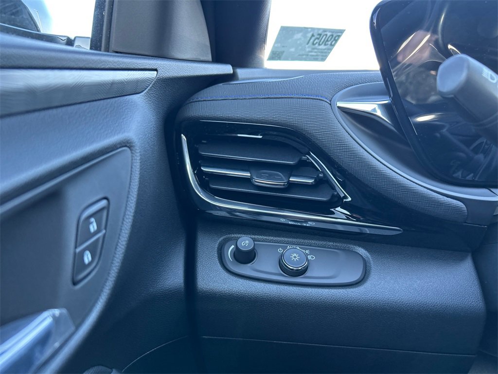 2026 BUICK ENVISTA - Image 17