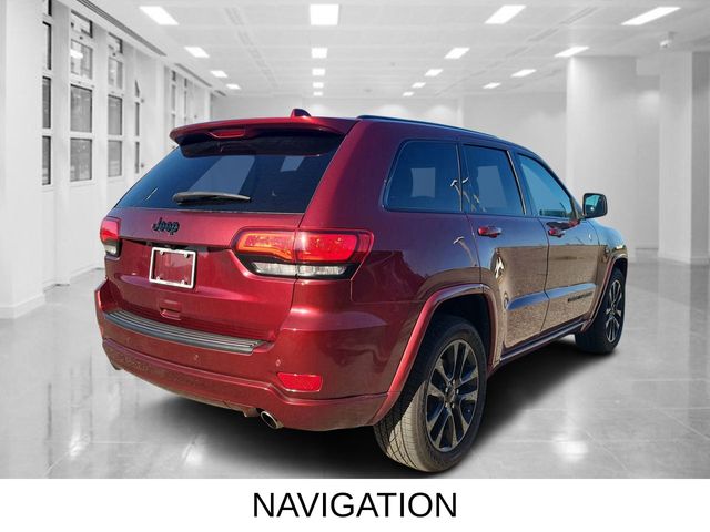 2019 Jeep Grand Cherokee Altitude photo 3