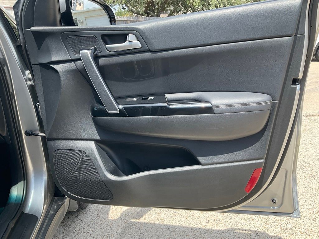 2020 Kia Sportage EX photo 13