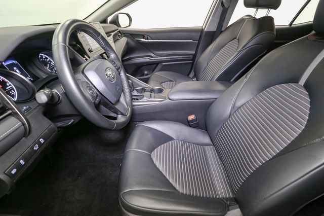 2022 Toyota Camry SE photo 39