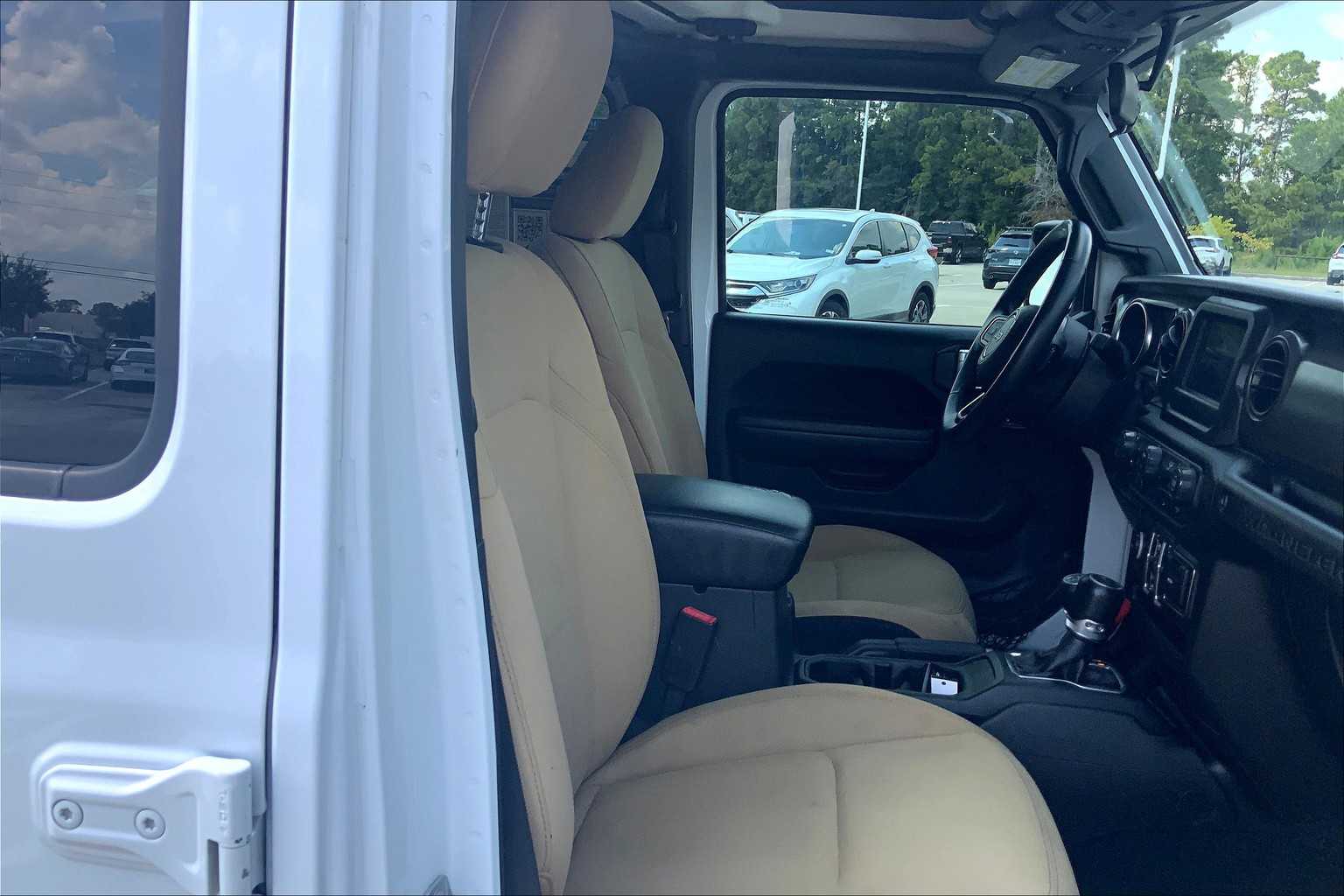 2018 Jeep Wrangler Unlimited Sport S photo 6