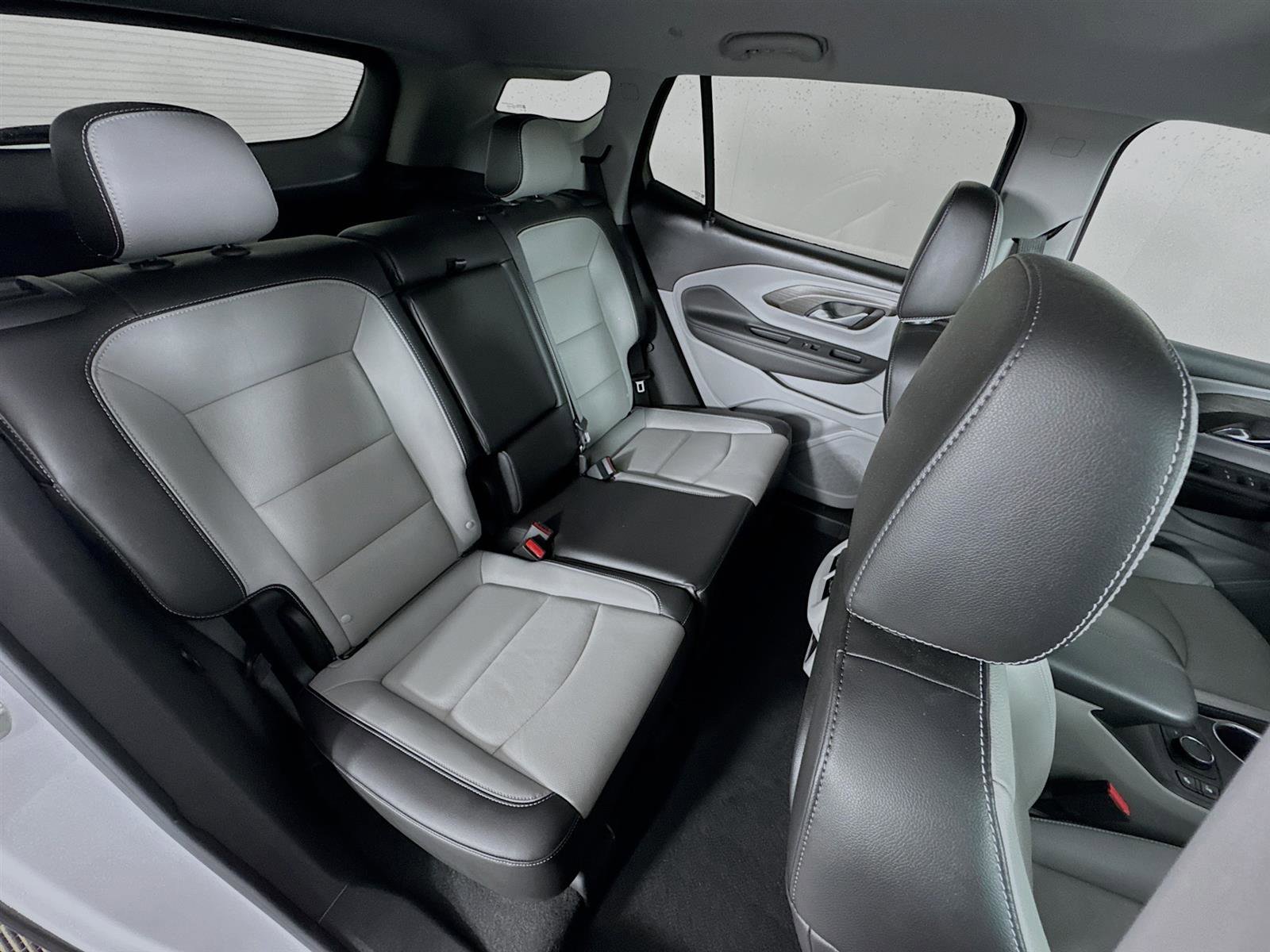2022 Gmc Terrain SLT photo 23