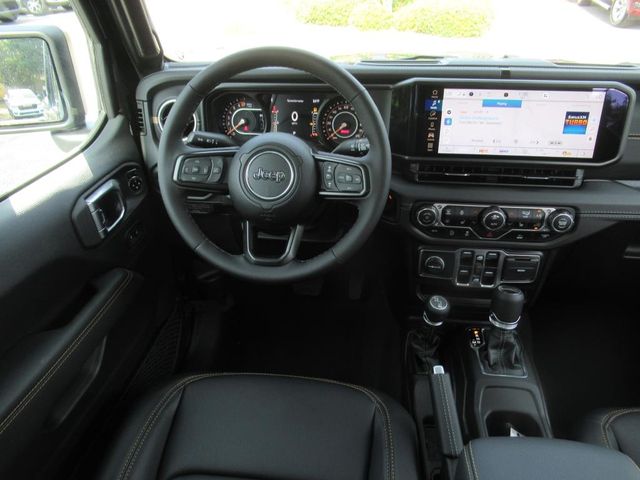 2025 Jeep Gladiator Sport photo 14