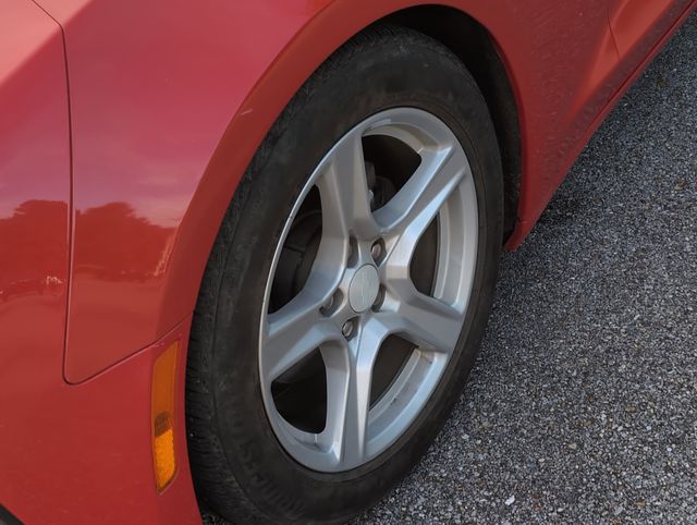 2017 Chevrolet Camaro 1LT photo 23
