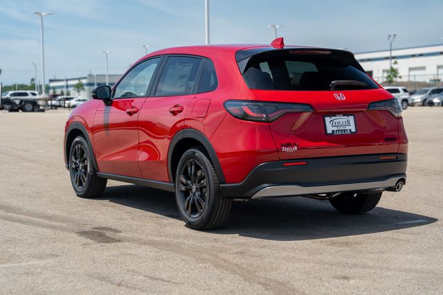 2026 Honda HR-V Sport photo 5