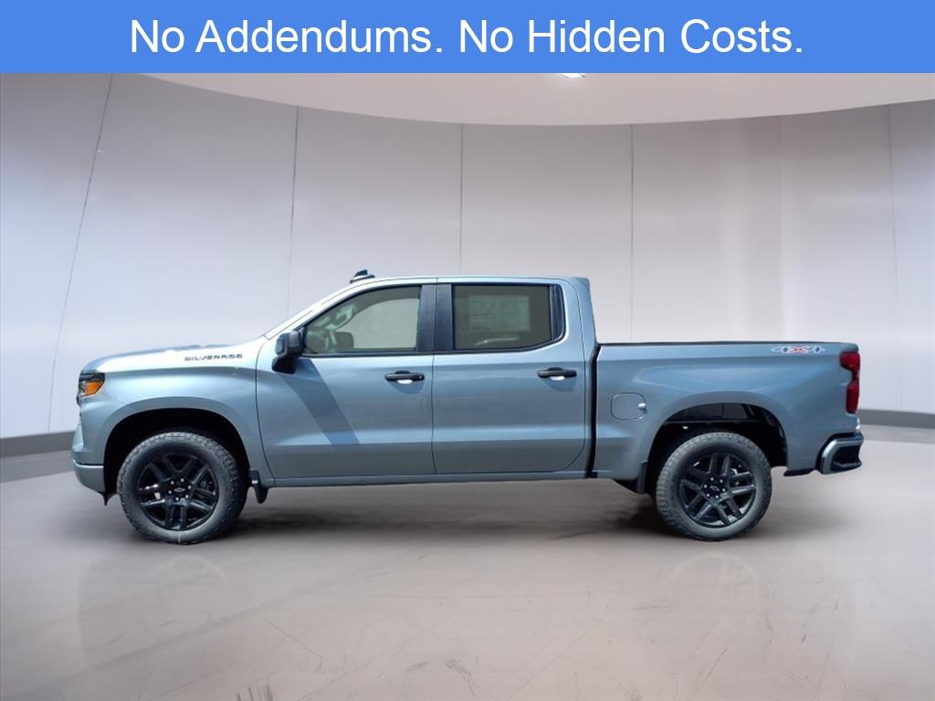 2026 Chevrolet Silverado 1500 Custom photo 2