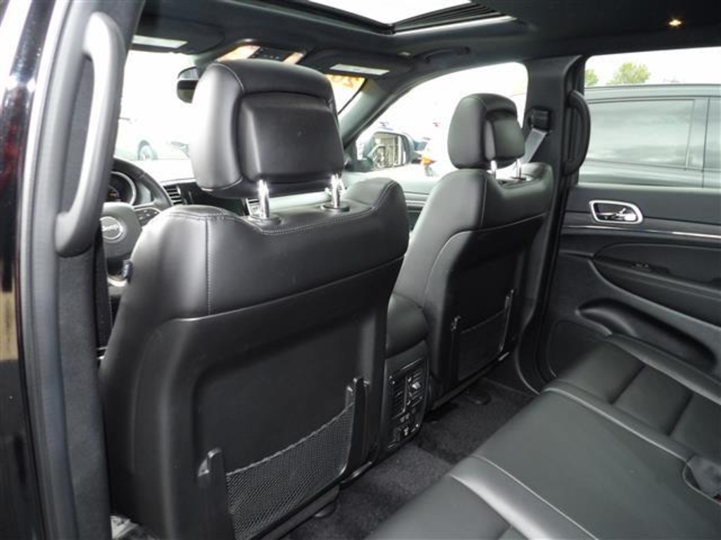 2022 Jeep Cherokee Limited photo 19