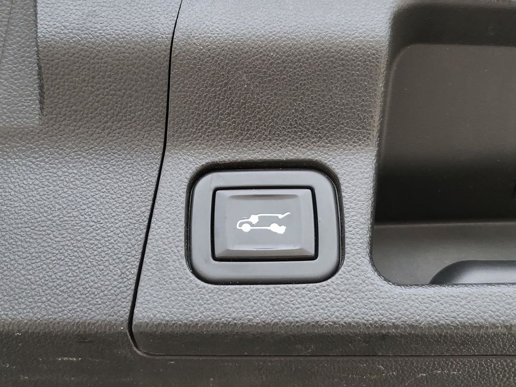 2020 Gmc Acadia SLT photo 11