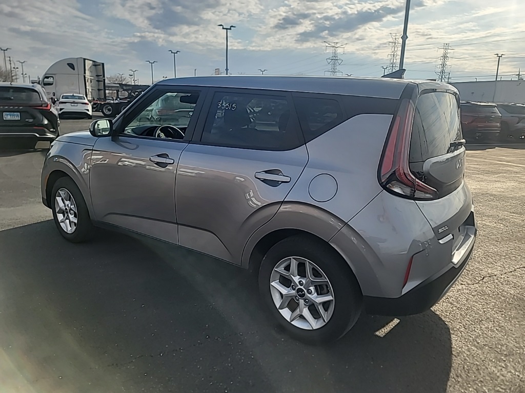 2024 KIA SOUL - Image 4