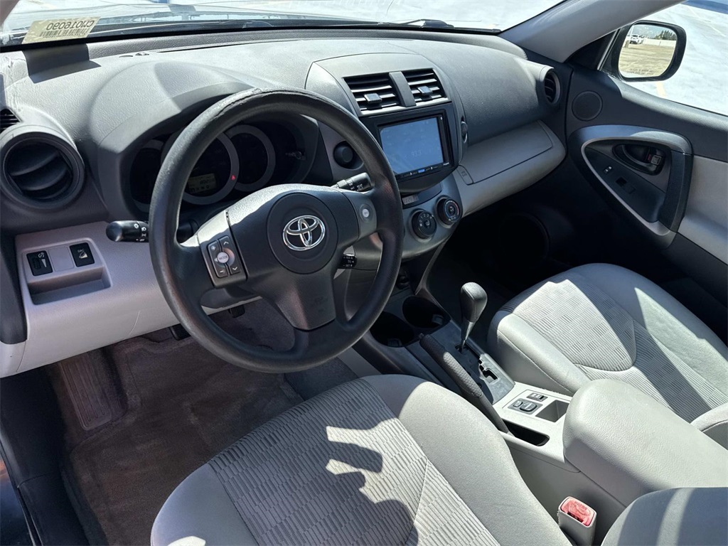 2012 Toyota RAV4 Base photo 17