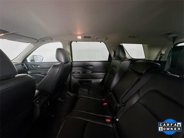 2024 Nissan Pathfinder SL photo 20