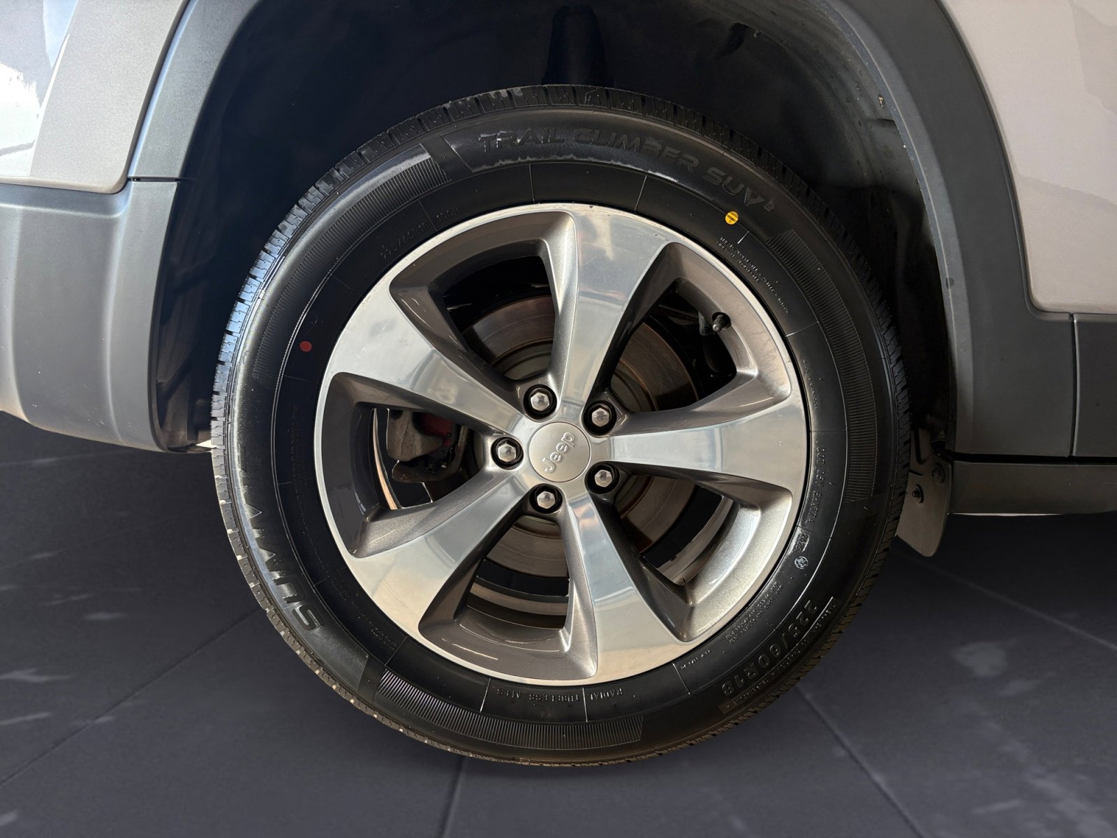 2020 Jeep Cherokee Limited photo 37