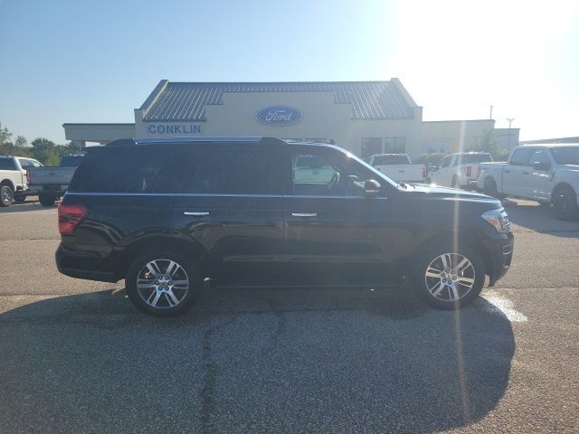 2024 Ford Expedition Limited photo 21