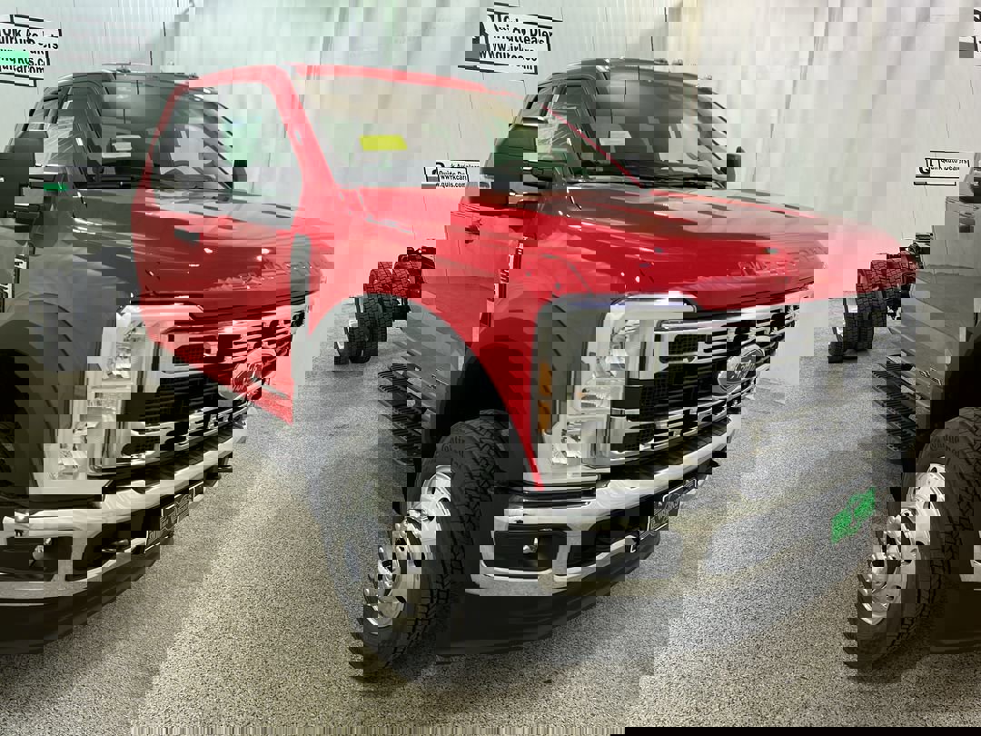 2026 Ford F-550 Super Duty Chassis Cab XLT's photo