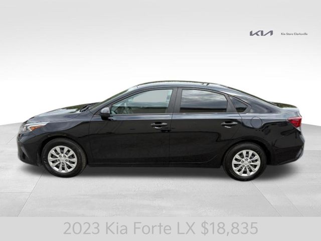 2023 Kia Forte LX photo 4