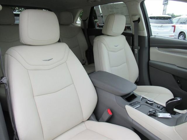 2025 Cadillac XT5 Premium Luxury photo 9