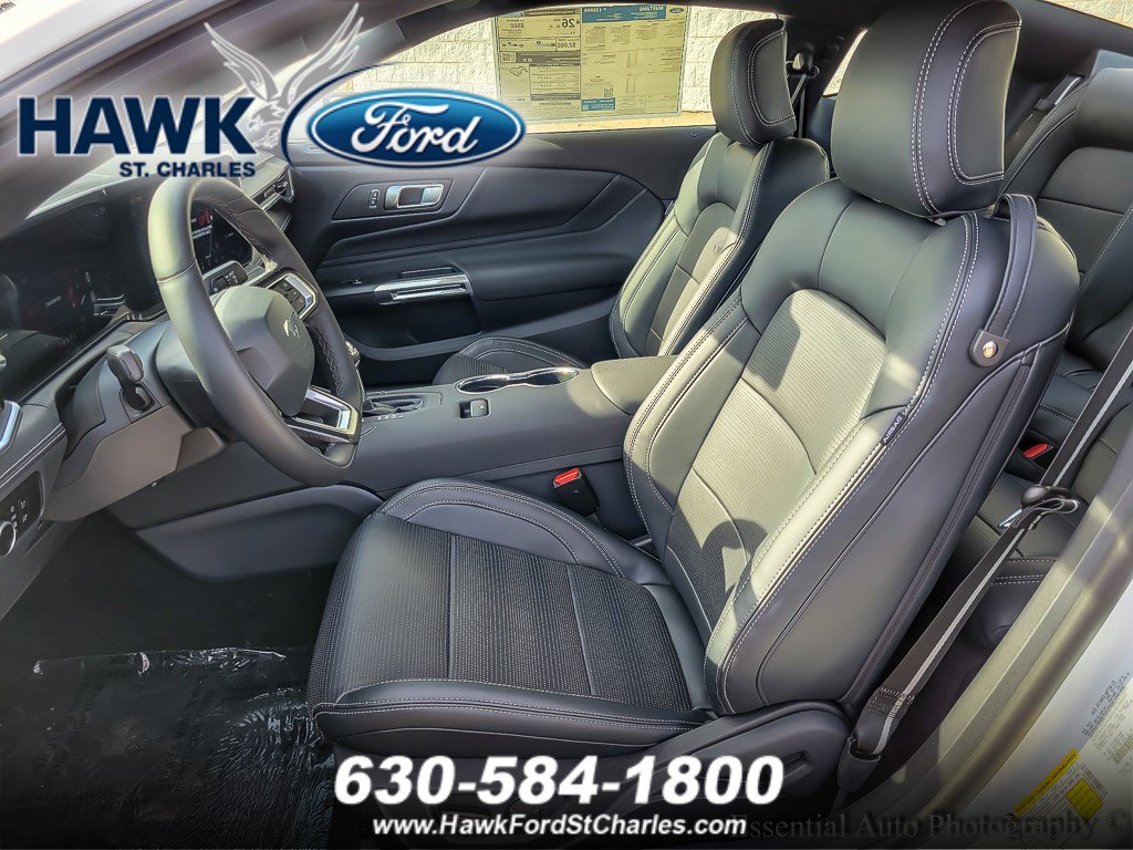 2025 FORD MUSTANG - Image 7