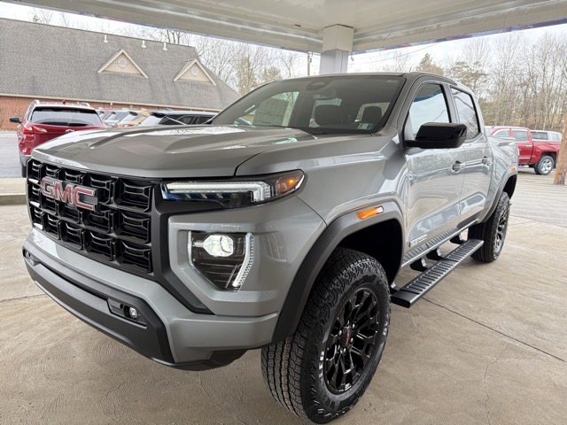 2026 GMC Canyon Elevation's photo