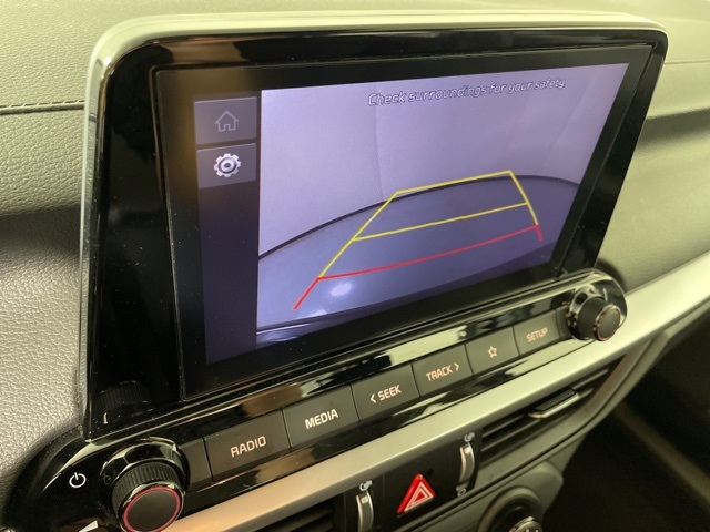 2024 Kia Forte LXS photo 24