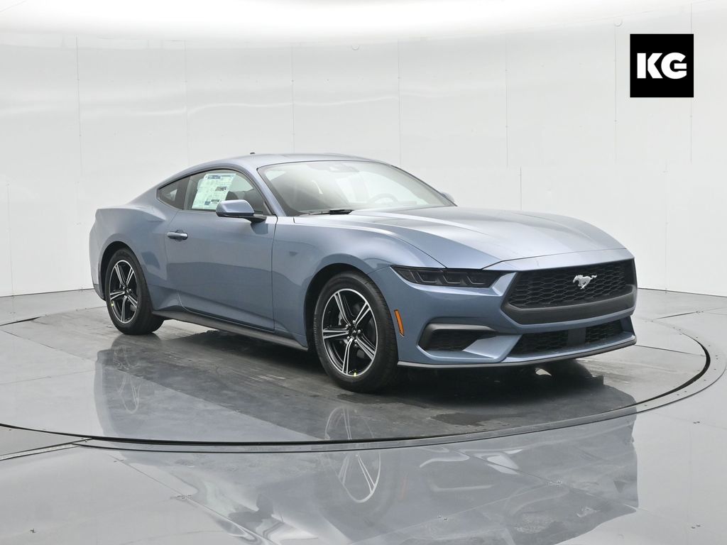 2025 Ford Mustang EcoBoost's photo