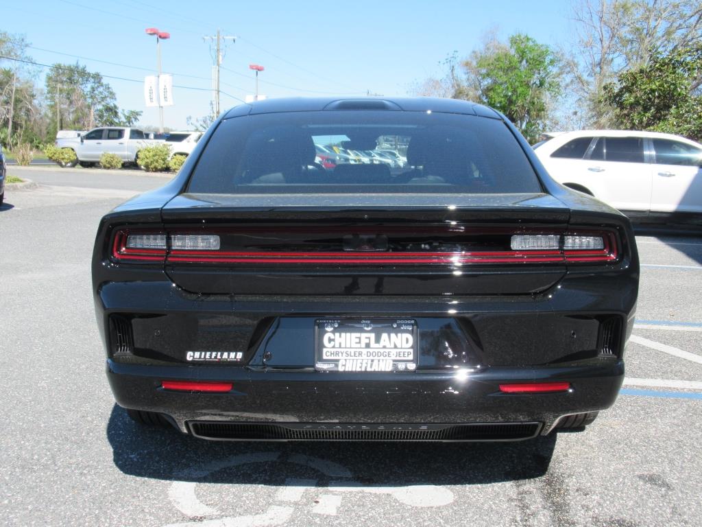 2025 Dodge Charger R/T photo 5