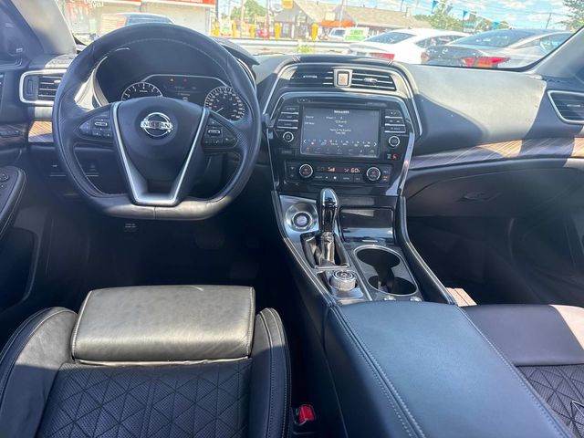 2018 Nissan Maxima Platinum photo 12