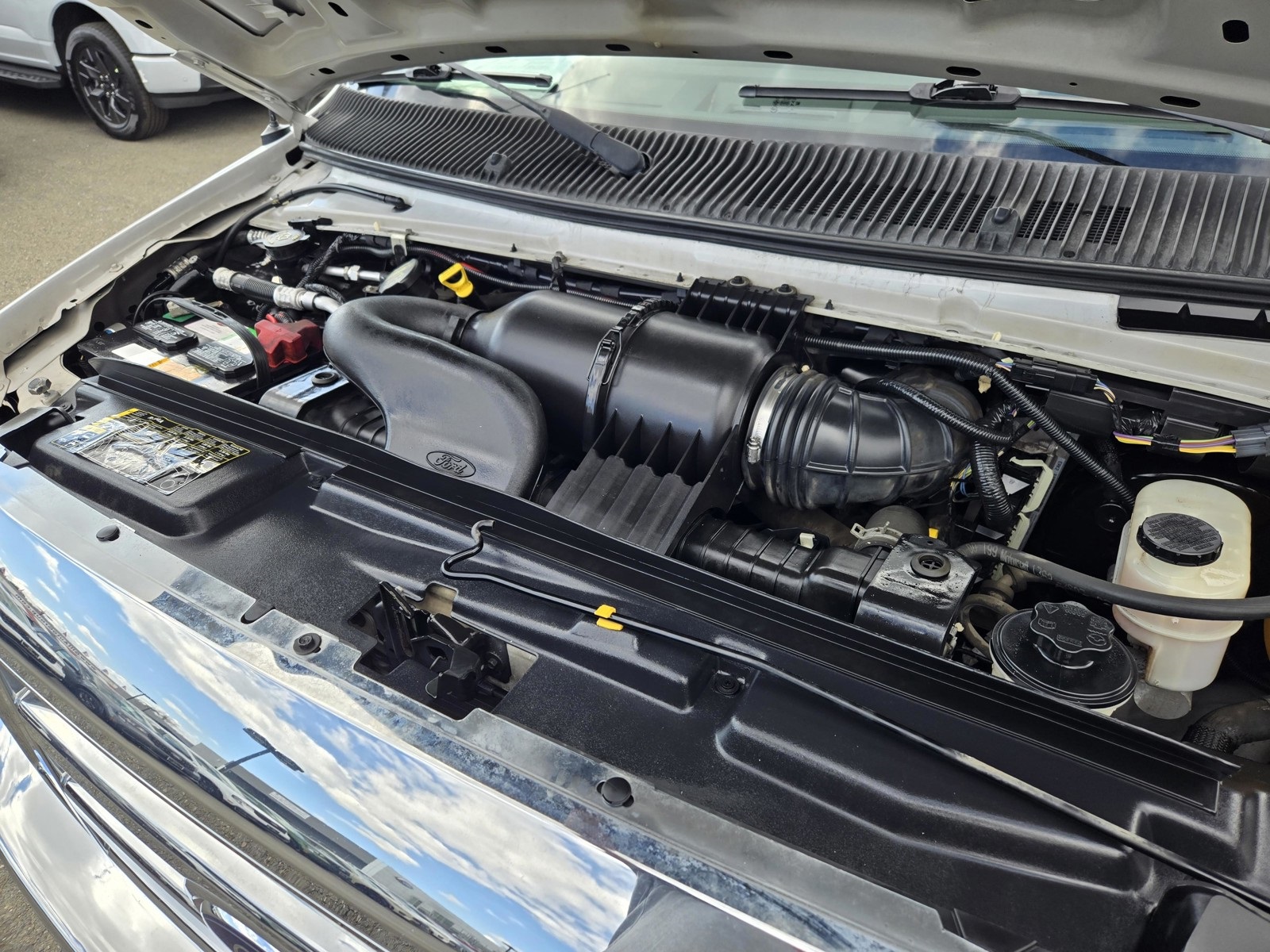 2012 Ford E-250 Cargo photo 18